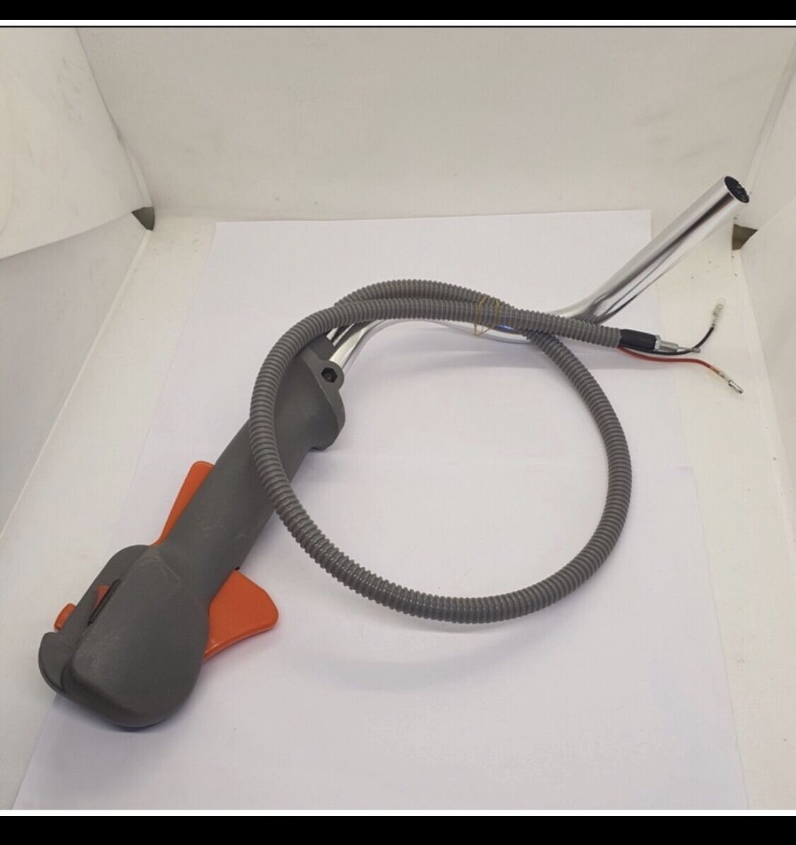 Tay ga bóp máy cắt cỏ husqvarna 143 236