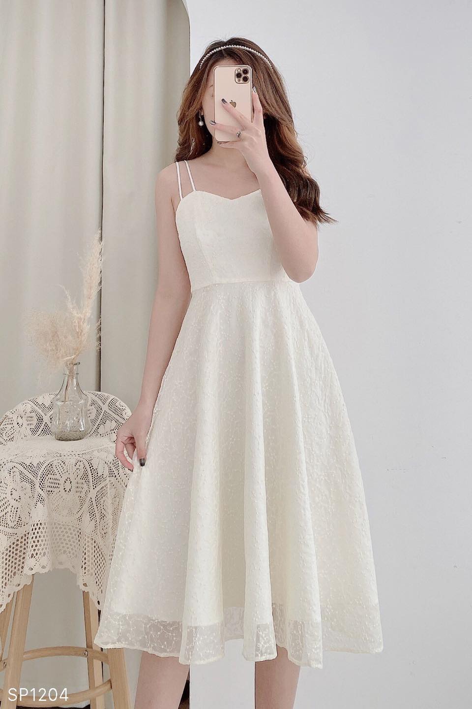 Đầm cưới 2 dây