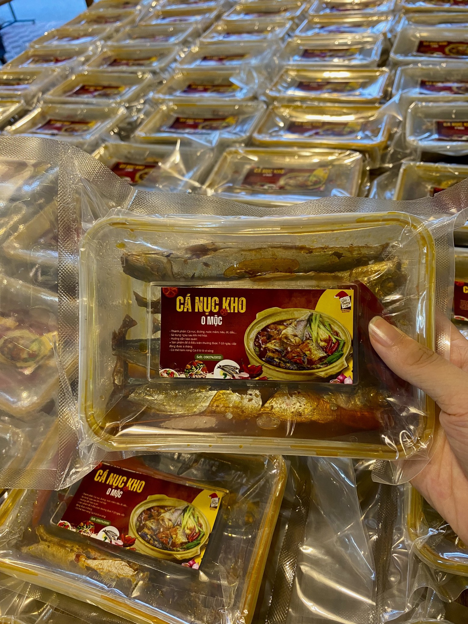 Cá Nục Biển Kho sẵn , cá kho đóng hộp kiểu Huế nhà Mộc - 250gram