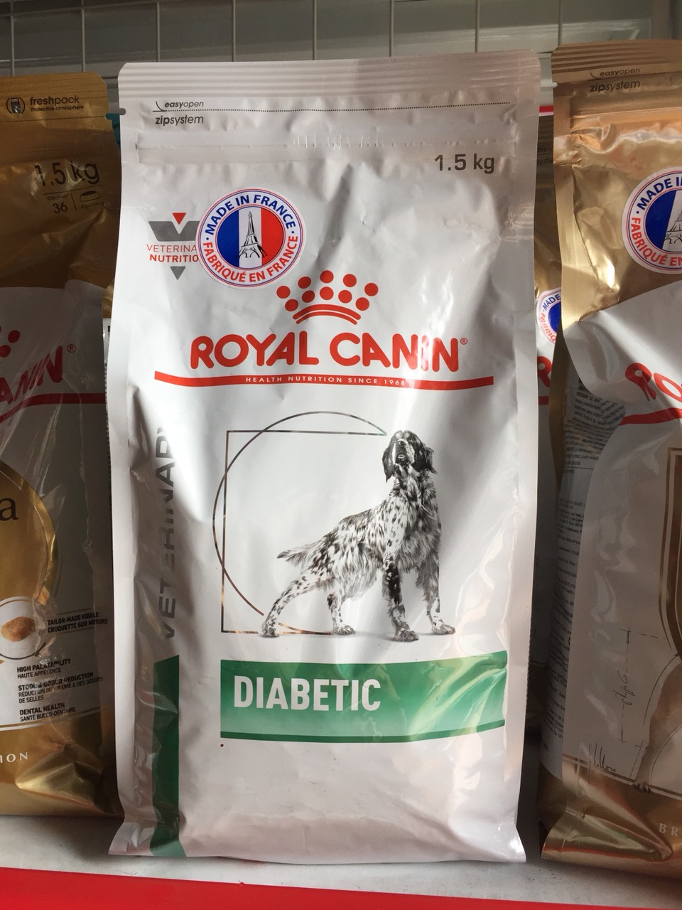 Thức ăn cho chó tiểu đường ROYAL CANIN DIABETIC CANINE - Hỗ trợ kiểm soat tiểu đường 1.5 kg