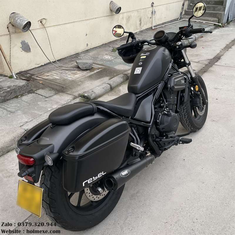 Thùng hông Suzuki Bandit 150  Thùng đôi Givi Suzuki GSX 150 Bandit