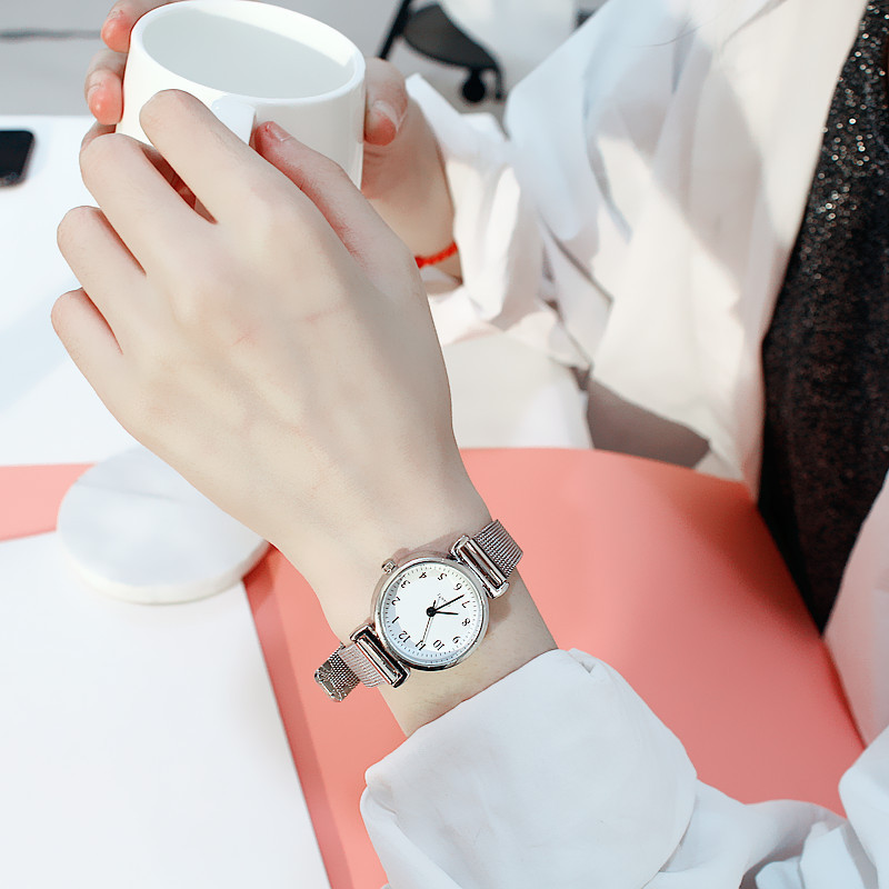 Đồng hồ nữ dây thép sáng bóng phong cách hàn quốc sang chảnh cá tính