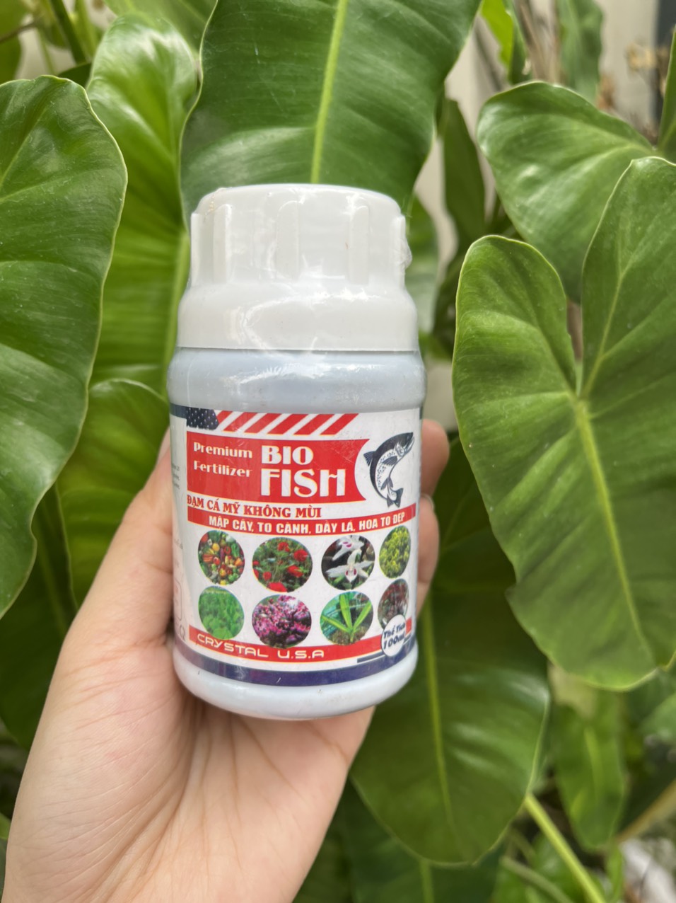 Phân bón lá đạm cá mỹ bio fish không mùi ! phân bón hữu cơ dạng dd hòa tan ! chai 100ml !