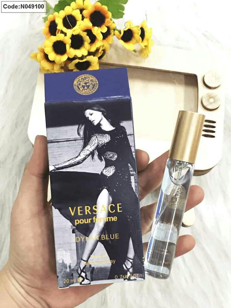 Nước hoa ống 20ml mùi nữ Versace Blue Dylan pour femme