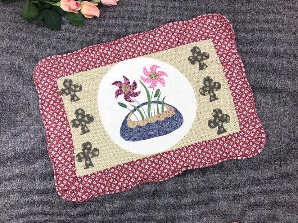 Thảm chùi chân - Giỏ hoa vòng tròn viền hoa tím