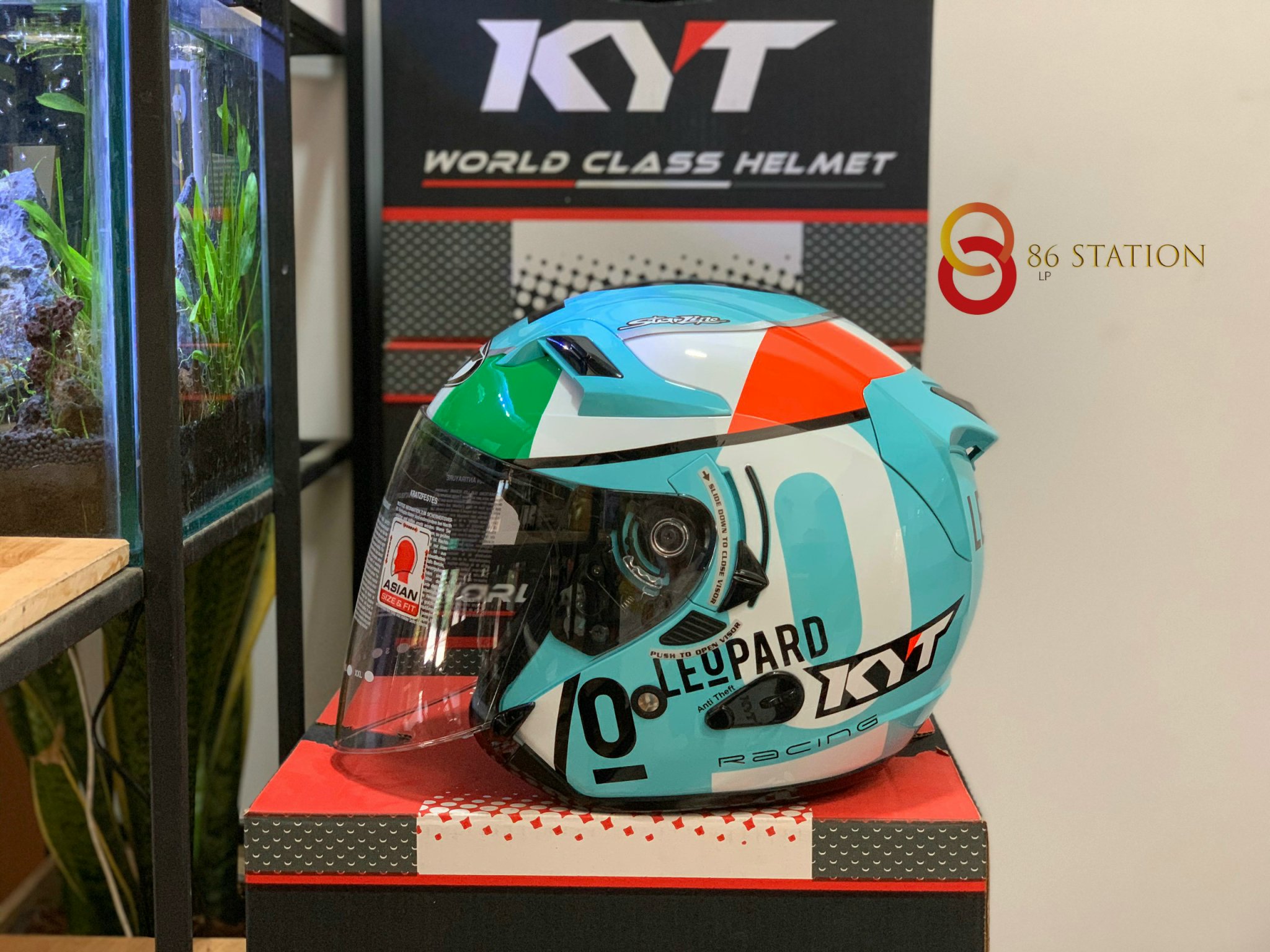 Mũ Bảo Hiểm 3/4 KYT Venom