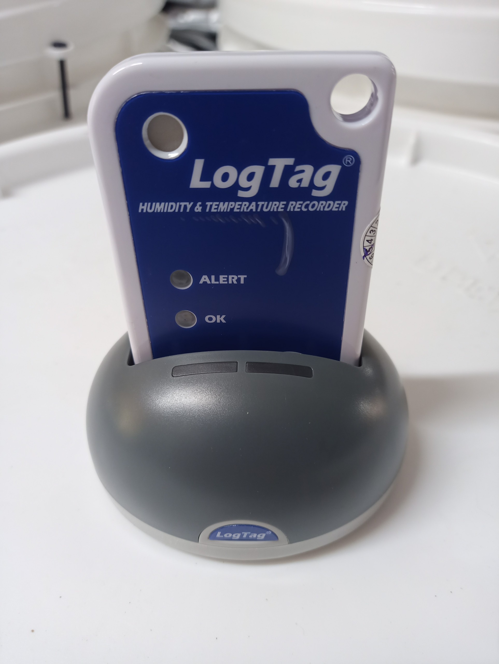 Nhiệt kế tự ghi logtag trix 8