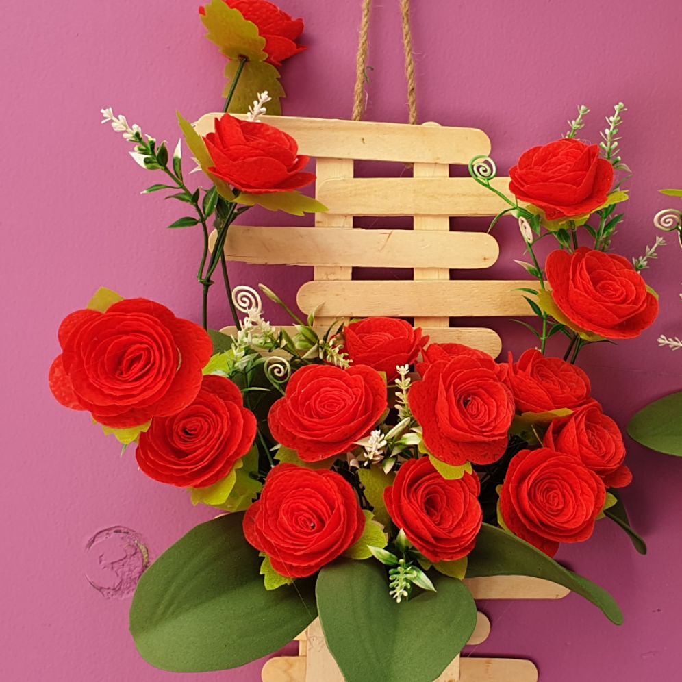 2 bộ làm hoa hồng treo tường , kéo sang hình 2 để chọn màu