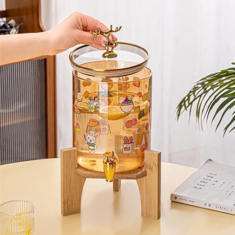 Bình nước thủy tinh có vòi kèm chân gỗ ,pha nước ,hoa quả ,trang trí tủ đẹp dung tích 3.6 lít