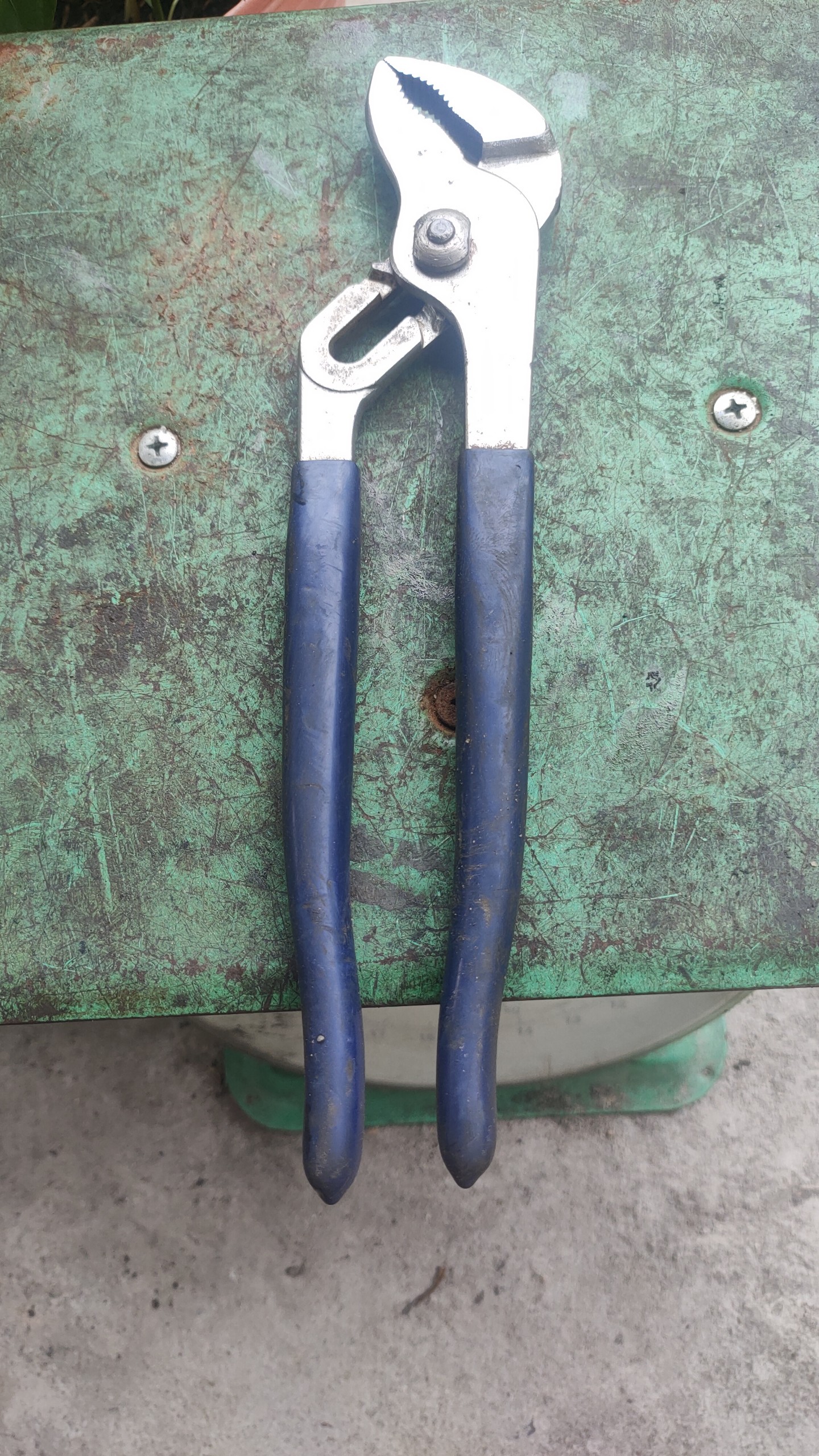 Kìm mỏ quạ Lobster 250mm hàng Nhật bãi