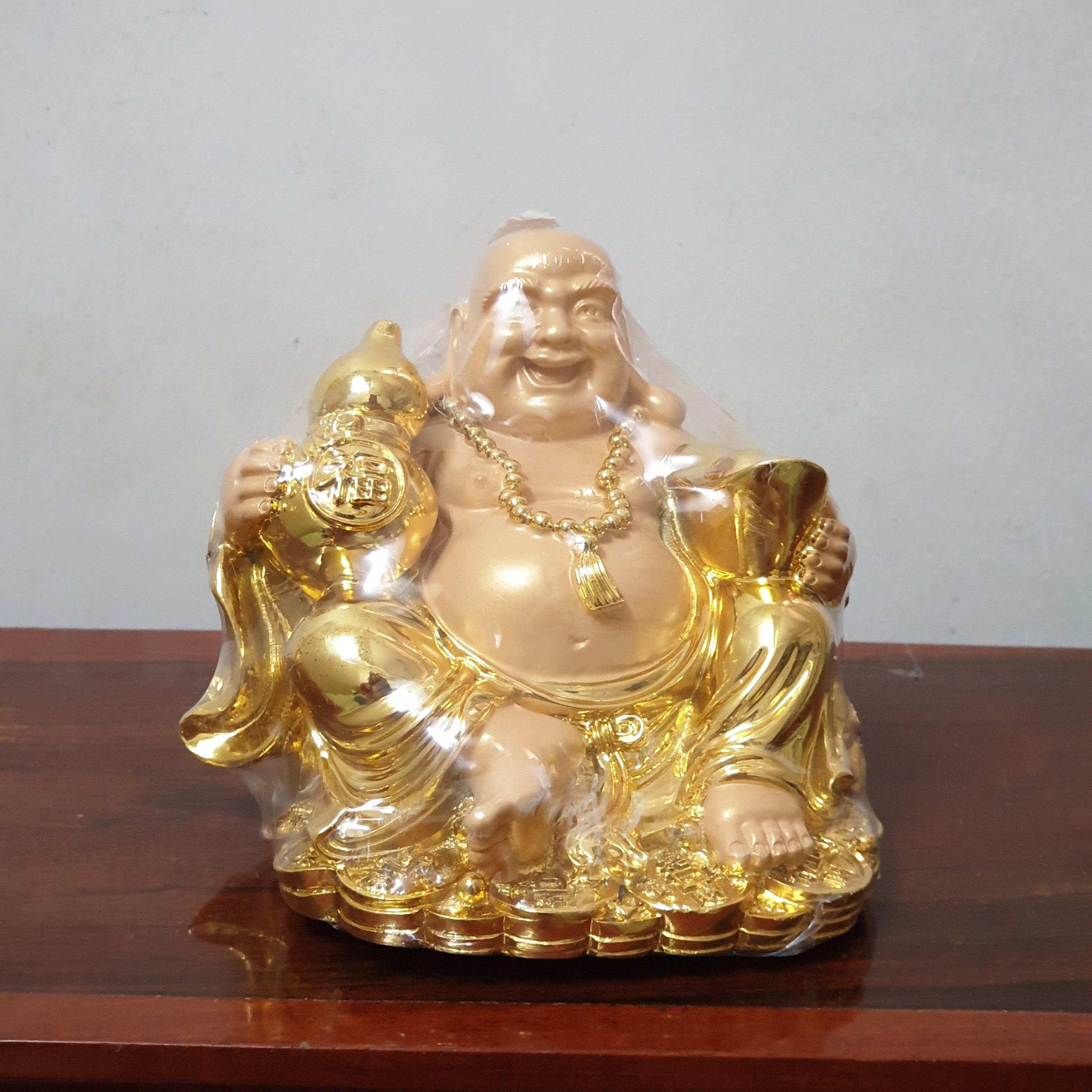 Tượng Phật Di Lặc Cầm Vàng Phong Thủy Trang Trí Nhà, Xe Hơi Cao Cấp BX01 - Lahutech