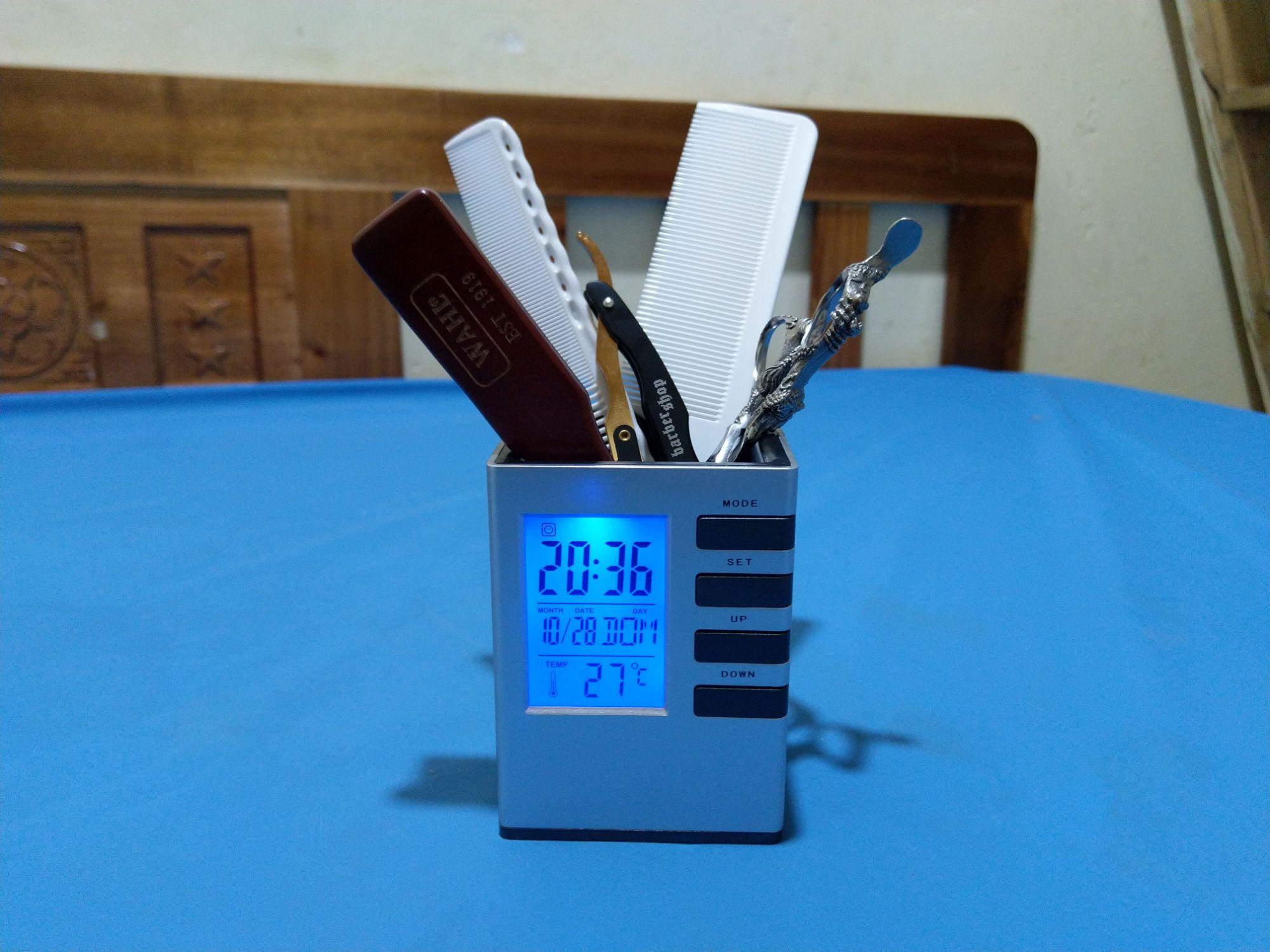 Khay đựng kéo lược , tông đơ, kẹp vịt