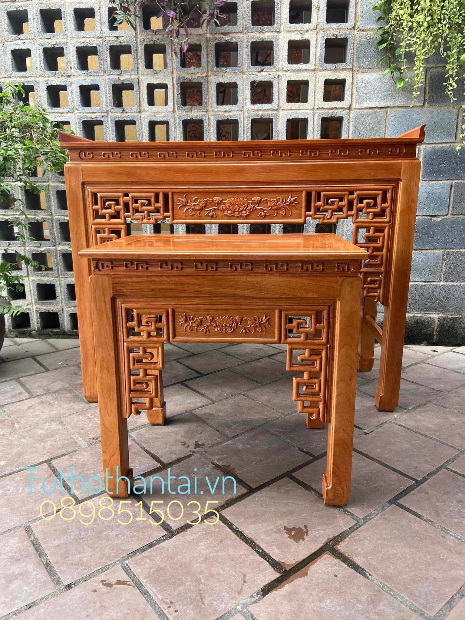 Sập thờ cúng gia tiên mẹ bồng con ngang 154cm