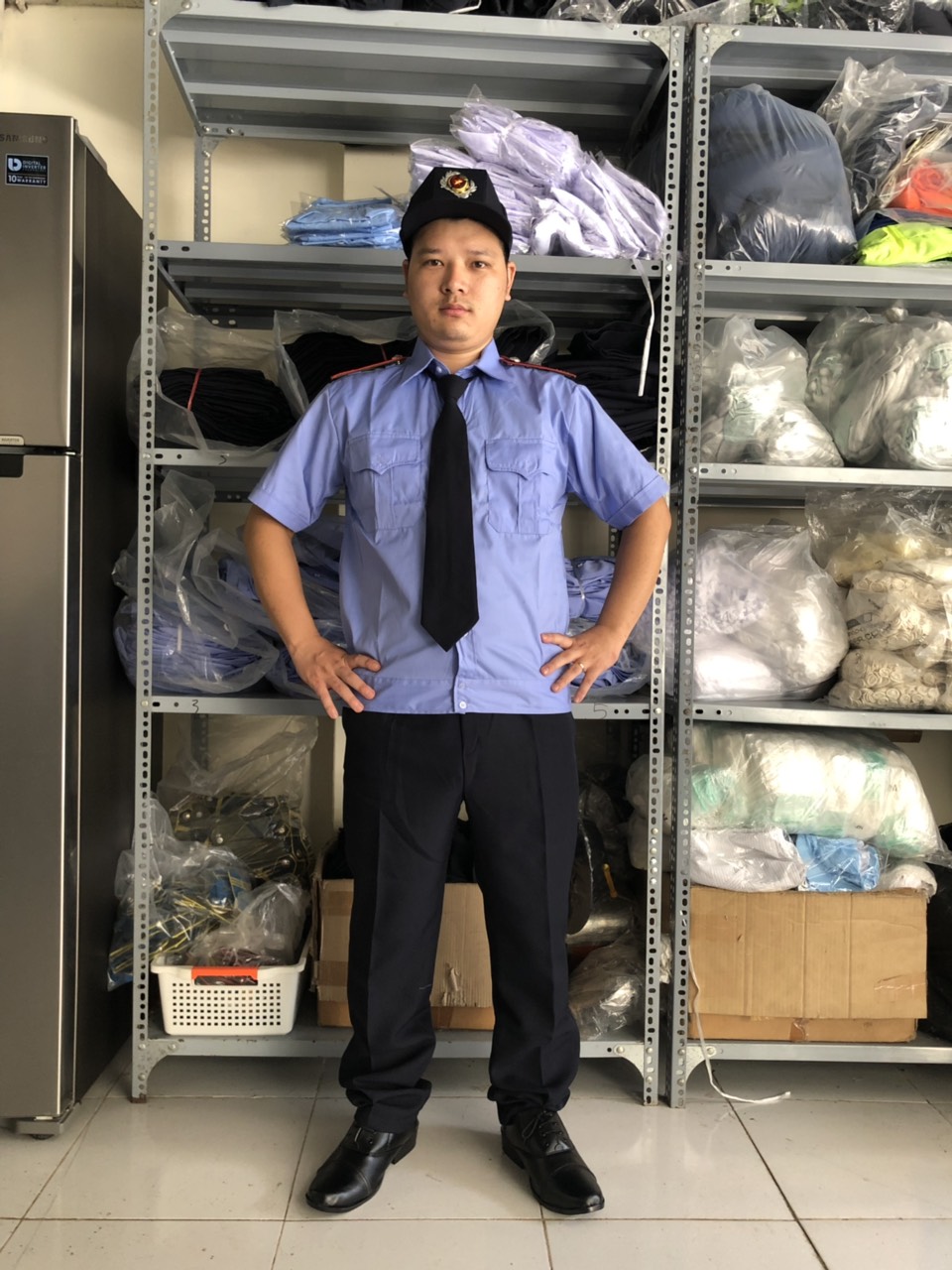 Áo bảo vệ ngắn tay, áo bảo vệ kiểu dáng bo đai, Budong