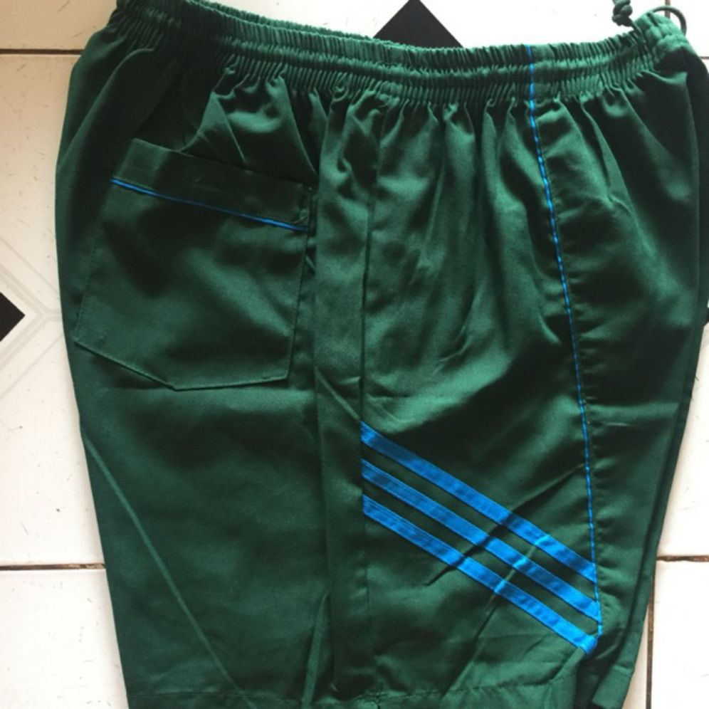 Quần đùi sọc 2 bên màu xanh rêu