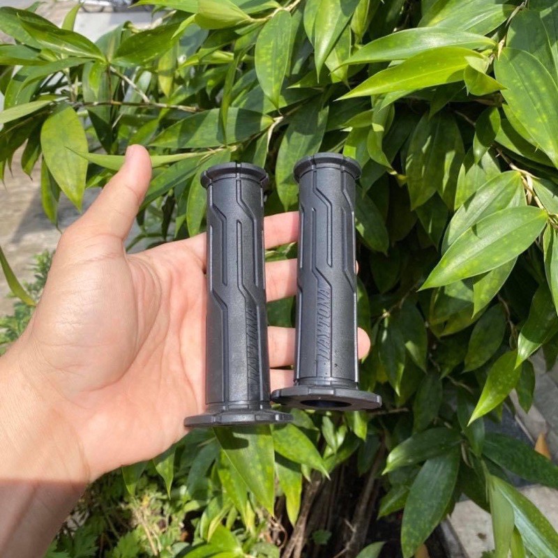 Bao tay Daytona mẫu sọc hàng 1:1