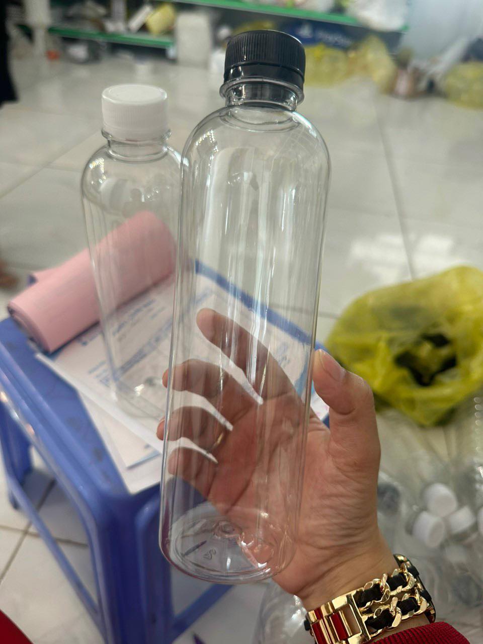 Combo 100 chai tròn trơn 500ml nắp đen