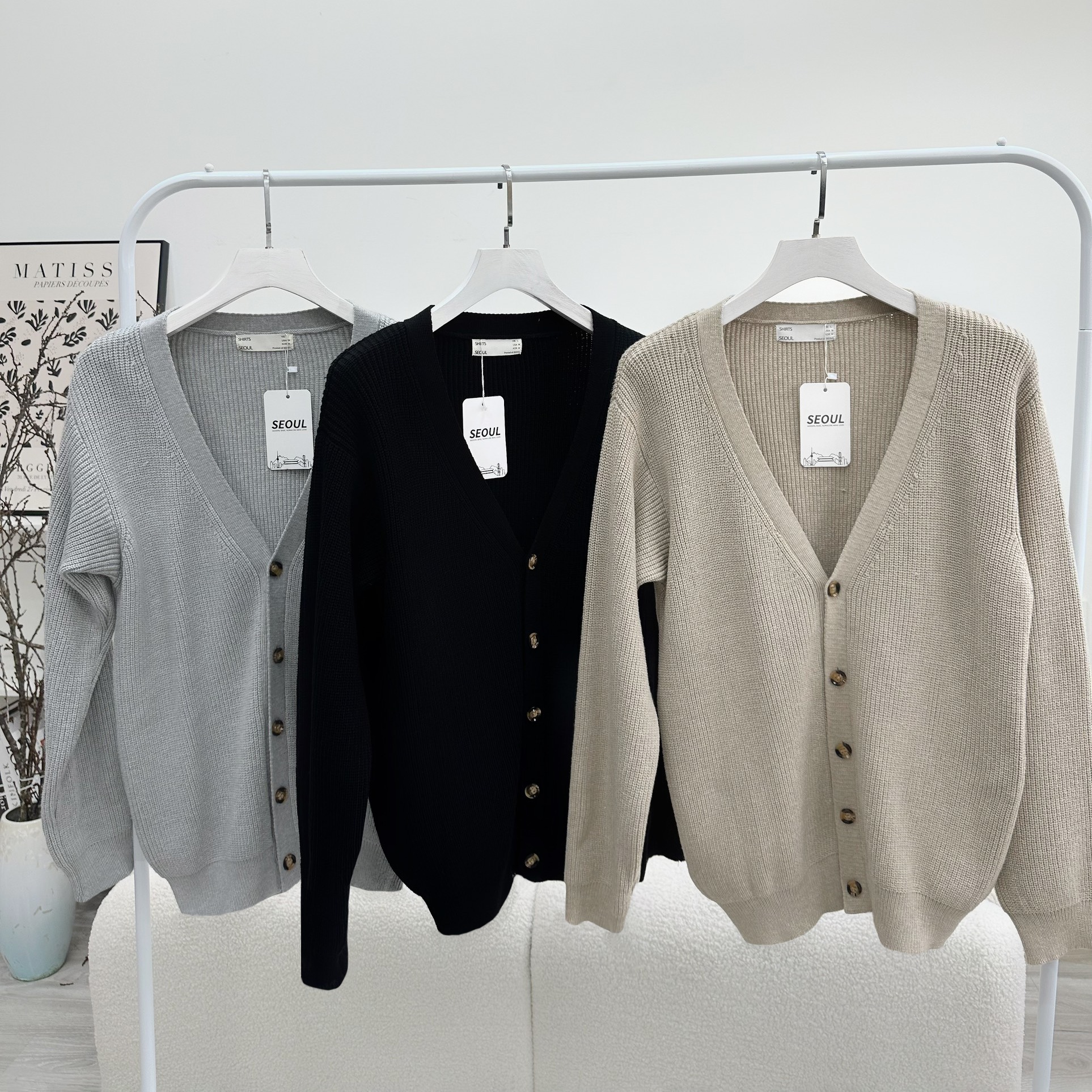 Áo khoác len cardigan nam nữ trơn basic, phom rộng hàn quốc, chất len dệt lông thỏ dày dặn, dễ phối đồ - SEOUL