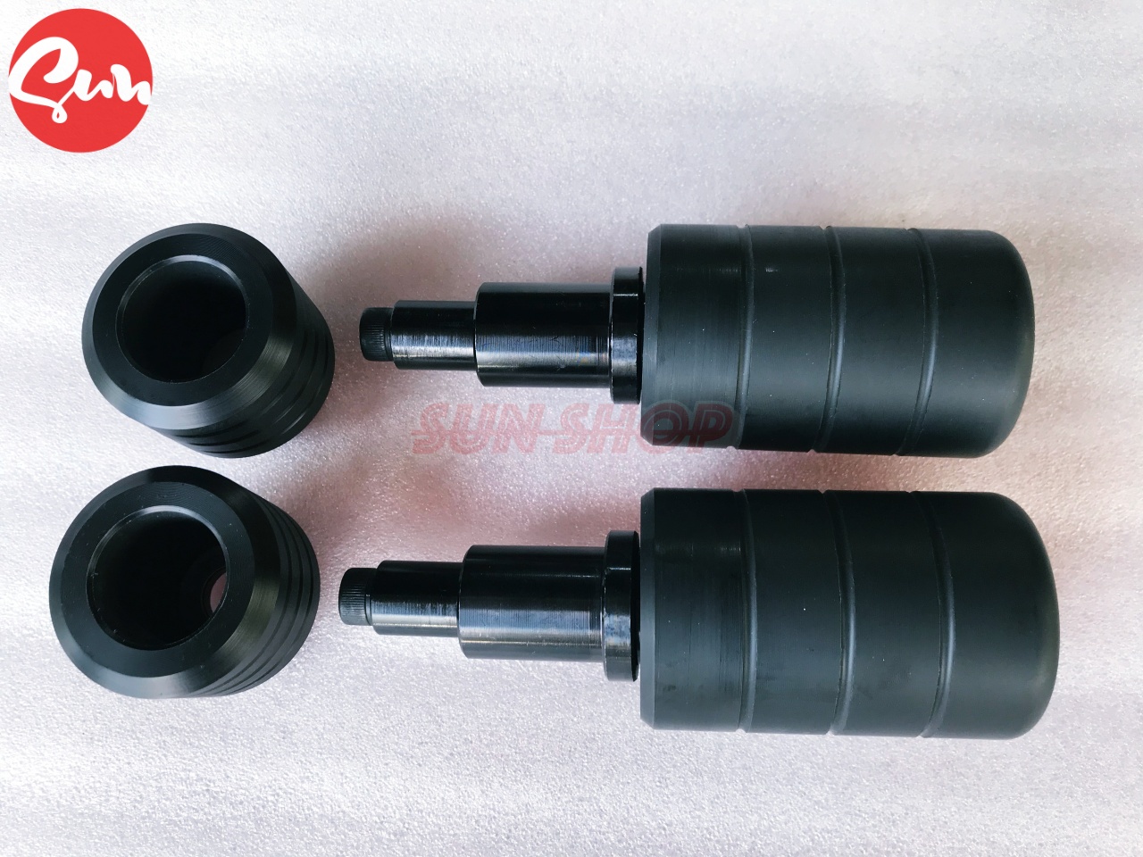 CHỐNG ĐỔ MOTO BỘ TRƯỚC 12LY VÀ SAU 8LY HOẶC 10 LY BẰNG NHỰA CỨNG CAO CẤP, SẮC SẢO CHẾ ĐƯỢC NHIỀU LOẠI XE