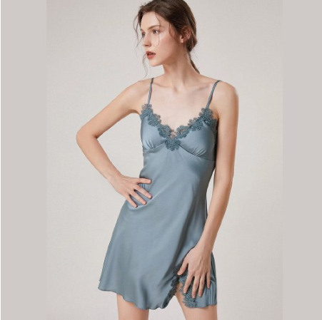 Đầm ngủ ren hoa liền thân lụa satin có mút ngực hisexy d5