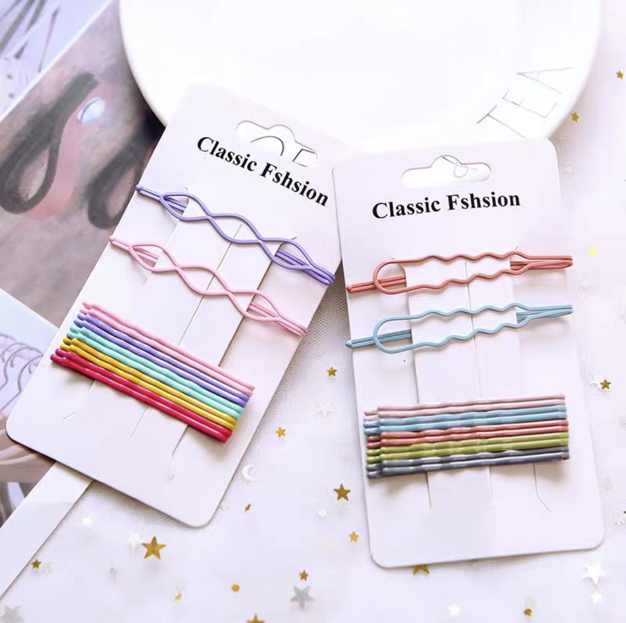 Vỉ 10 kẹp tăm và 2 kẹp sóng sắc màu