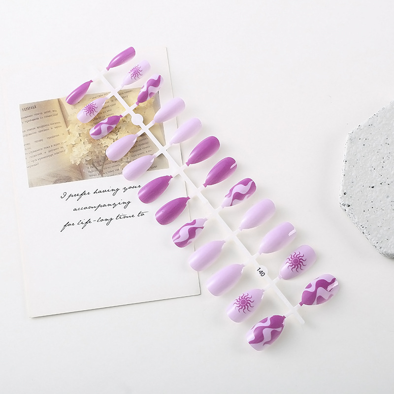 Móng tay giả ngắn cho học sinh giá rẻ - Gồm 24 móng tay giả + Tặng 1 chai keo dán móng 2g + Tặng 1 cây dũa móng như hình