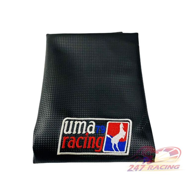 Da yên 3D chữ Thái UMA Racing gắn mọi loại xe máy Exciter Sirius Wave Dream Vân Carbon rất đep co giãn tốt