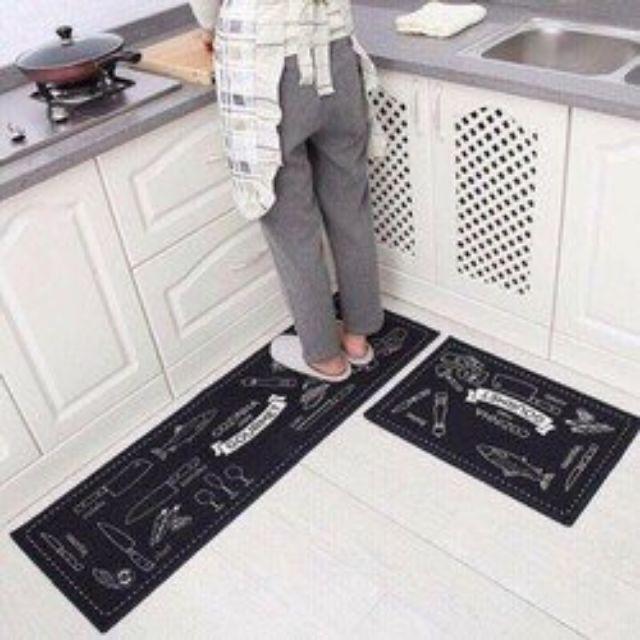 Sự hài lòng của bạn với bộ thảm nhà bếp mới sẽ tăng lên khi bạn nhận thấy mẫu họa tiết đẹp mắt trên chúng. Hãy xem hình ảnh liên quan và cảm nhận sự ấm áp nơi căn bếp của bạn.