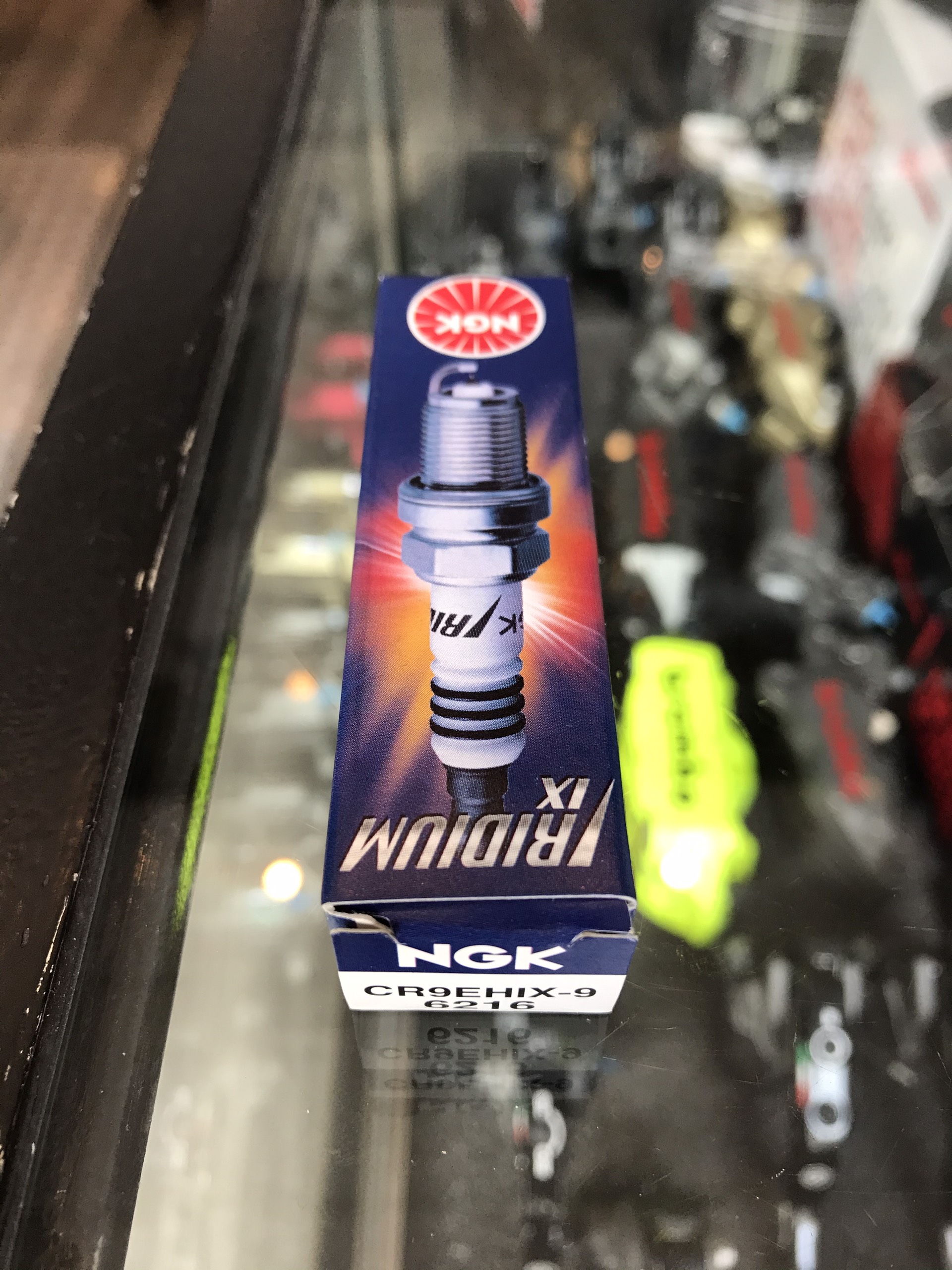 [Motoworld Phân Phối] Bugi NGK CR9EHIX Iridium IX