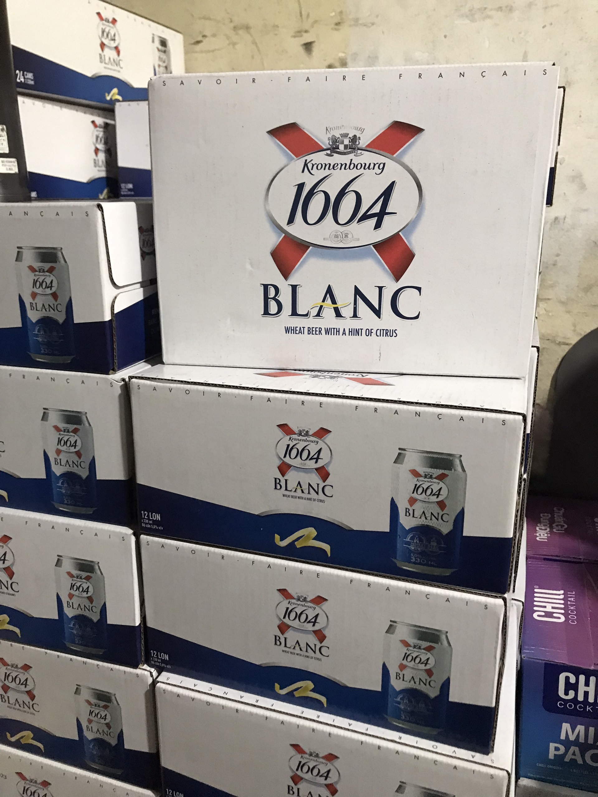 Bia 1664 blanc - 1 thùng 12 lon 330ml