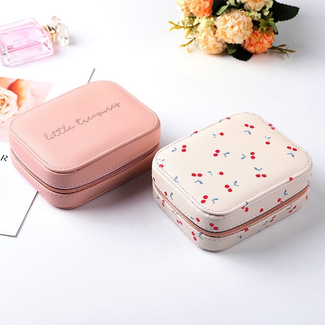 Hộp đựng trang sức mini cực xinh bằng da mang theo du lịch