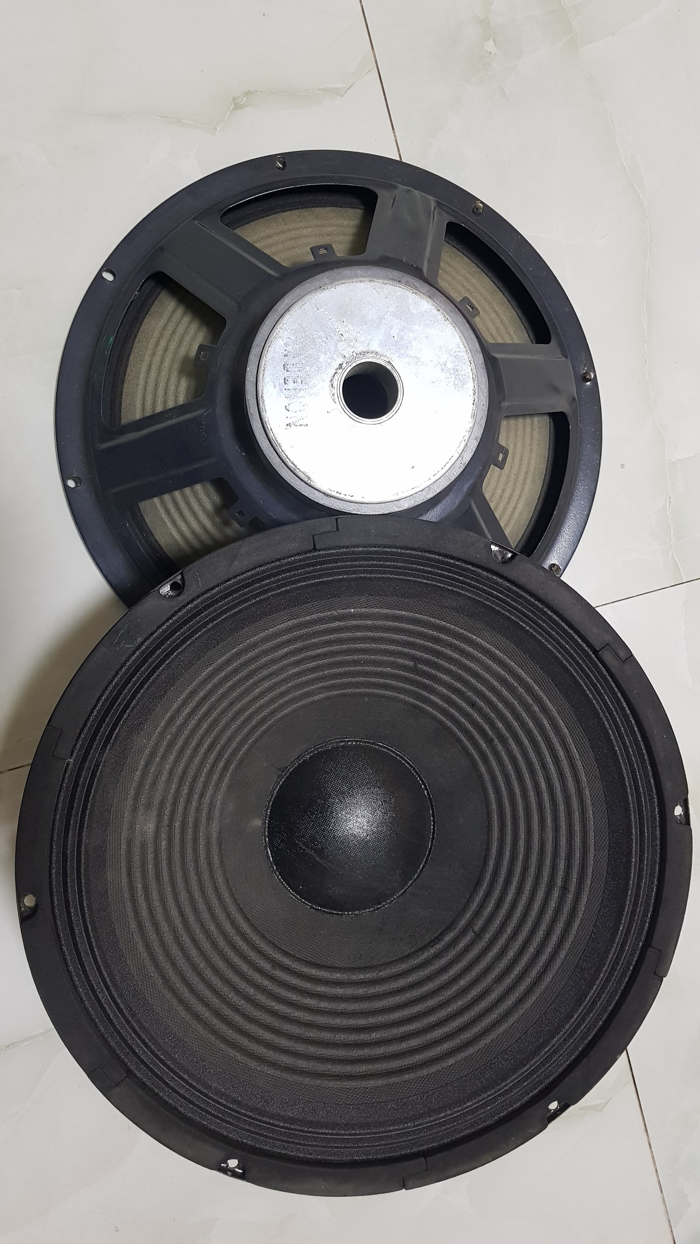 Bass 30cm củ loa bass 30 tấc hàng tháo thùng mới 95%