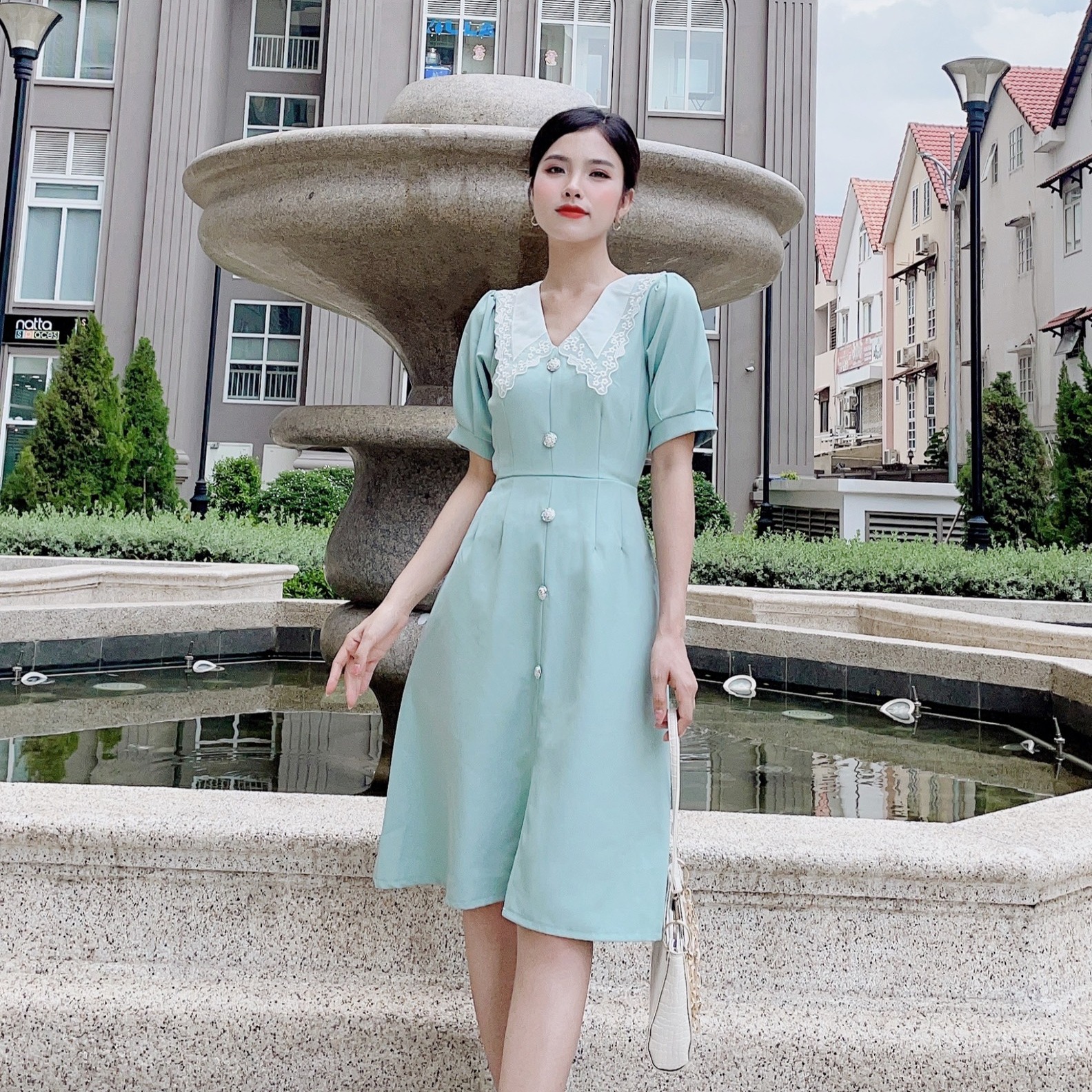 [FreeshipMAX] [HCM]Đầm Xòe chữ A Punmax Cổ V Phối Ren Đính Nút Duyên Dáng K105 Size M->XXL