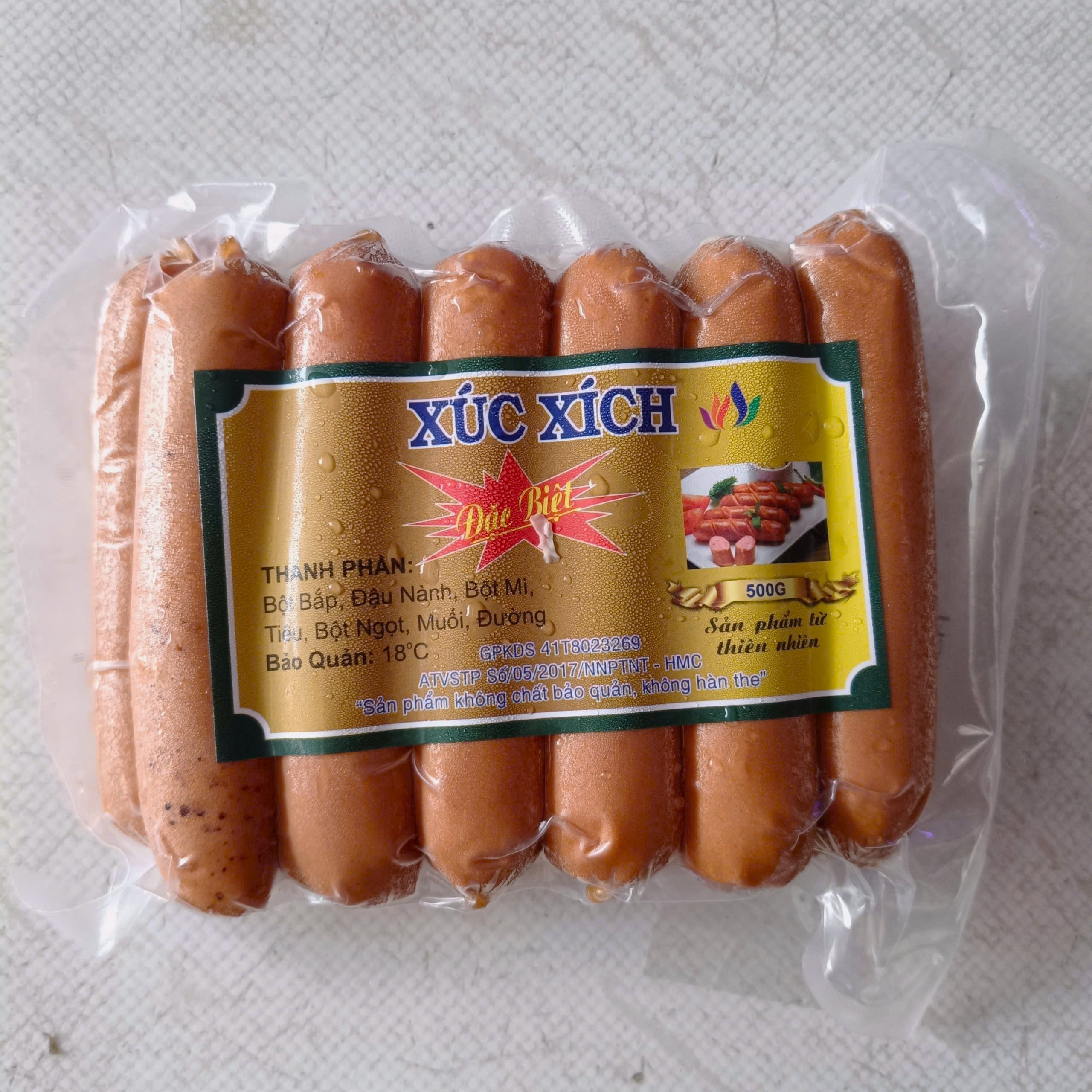 Xúc xích chay gói 500g (12 cây) (HÀNG LẠNH) - Thực phẩm chay Thiện Tâm