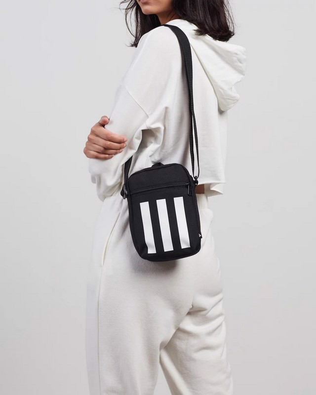 Túi đeo chéo adidas gn1928 sling bag
