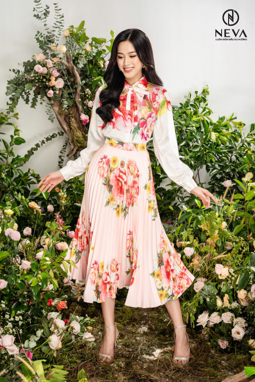 Neva – chân váy dập ly in hoa phù dung 20f3w320199h021