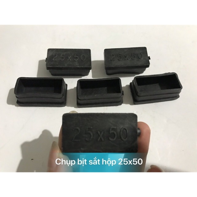 Combo 10 25x50 Chụp bịt cao su trong sắt hộp 25x50