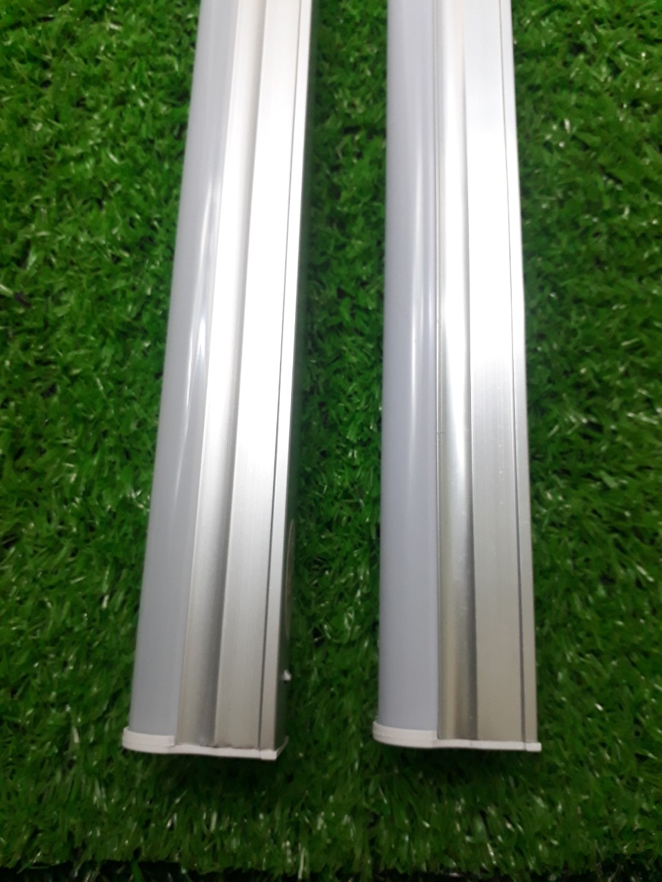 Bộ đèn LED liền thân nhôm T4 30cm dùng trang trí,thắp sáng