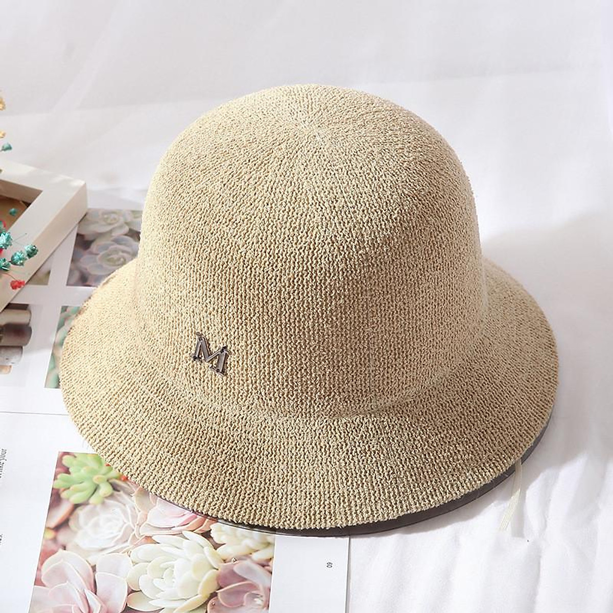 Mũ cói nữ chữ M Nón nữ rộng vành chữ M kiểu dáng Hàn Quốc