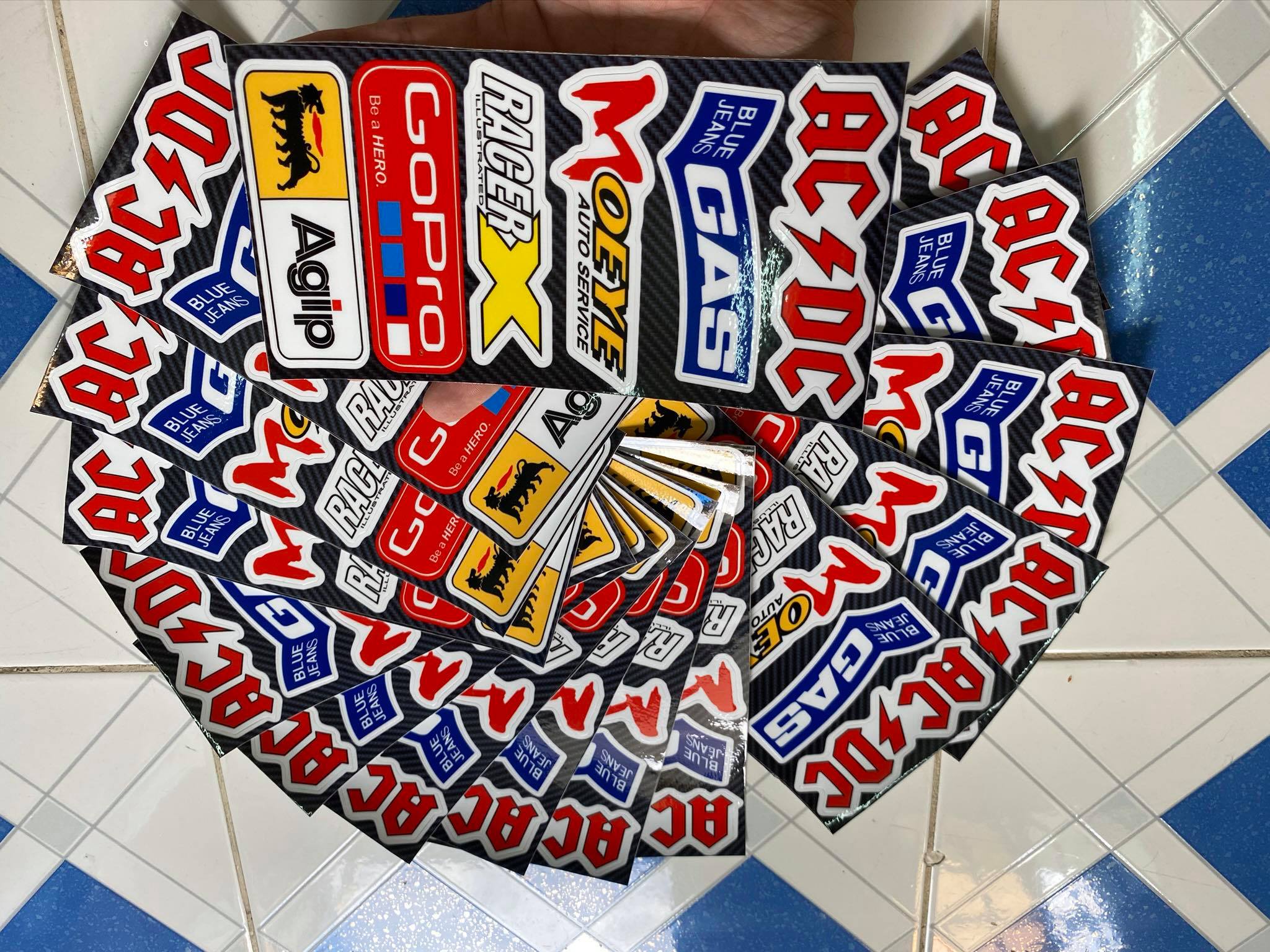 Stiker tấm chữ nhật acdc gas