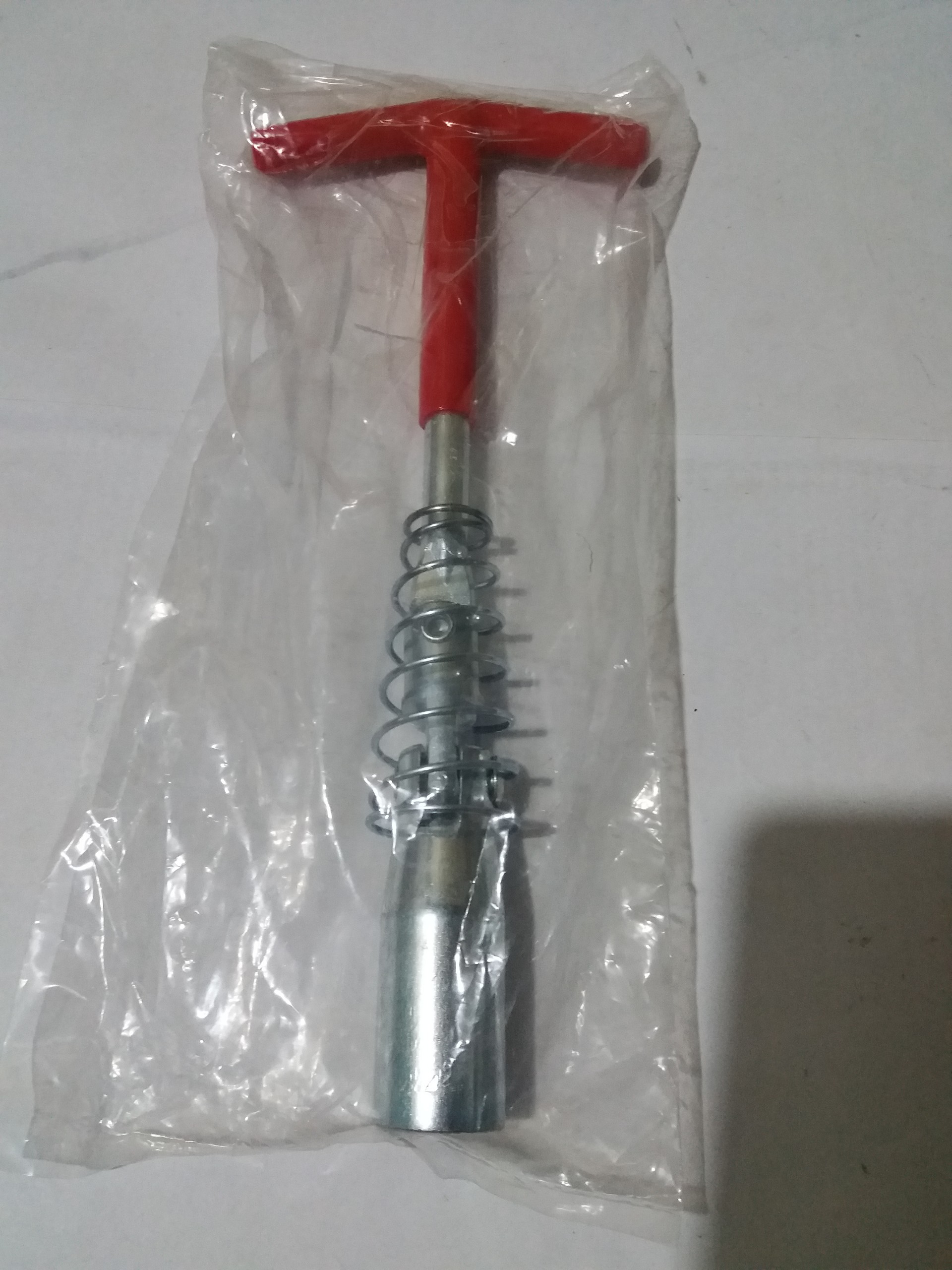 [HCM]Khẩu điếu hay típ chữ T dài 21cm dùng mở BUGI trong động cơ ôtô
