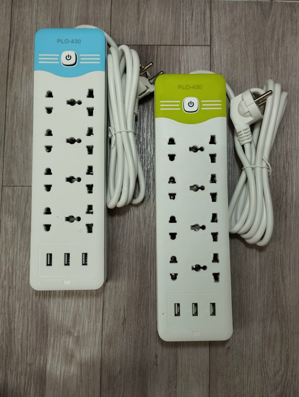 Ổ cắm điện plo 430 8 lỗ cắm 2 chấu kèm 3 cổng usb tiện lợi dây dài 2m