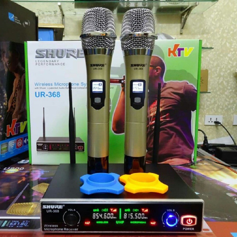 Micro SHURE UR368 Chinh Hãng Cực Hay Led 7 Màu