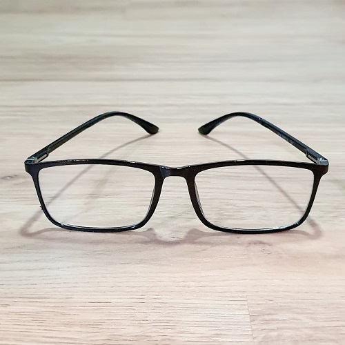 Mắt Kính Giả Cận Gọng Nhựa Mảnh Dẻo 138 Form Chữ Nhật Màu Gọng Đen Mờ Sang Trọng