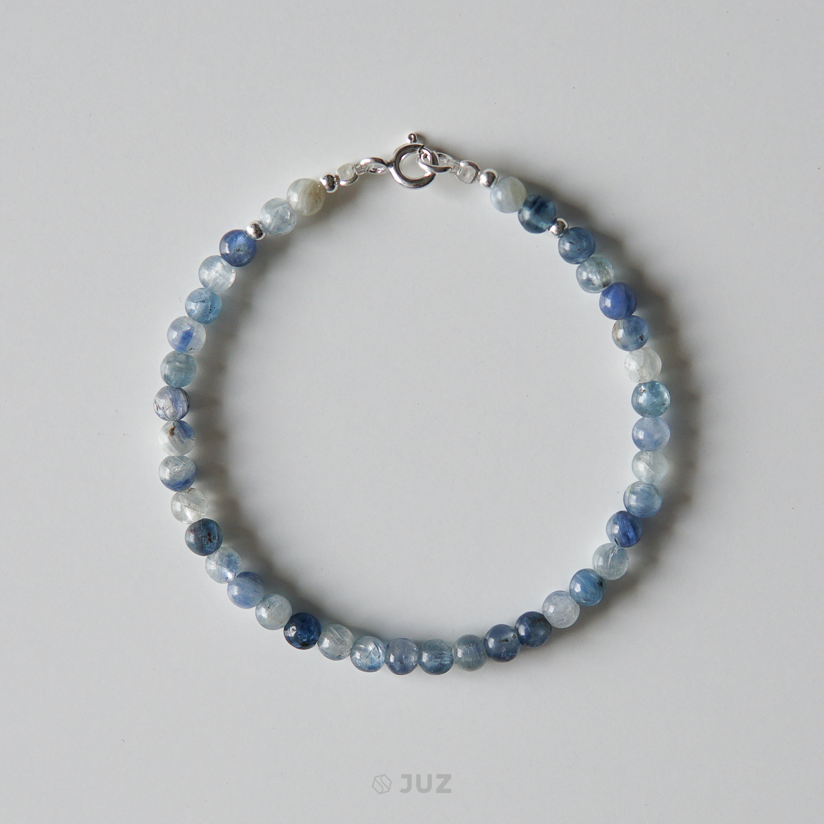Vòng tay Kyanite 4mm