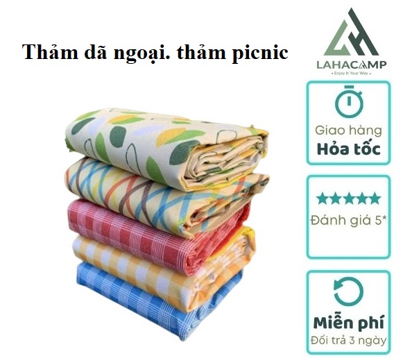 Thảm dã ngoại. thảm picnic, thảm đi chơi, thảm du lịch chống ẩm, gấp gọn như túi xách