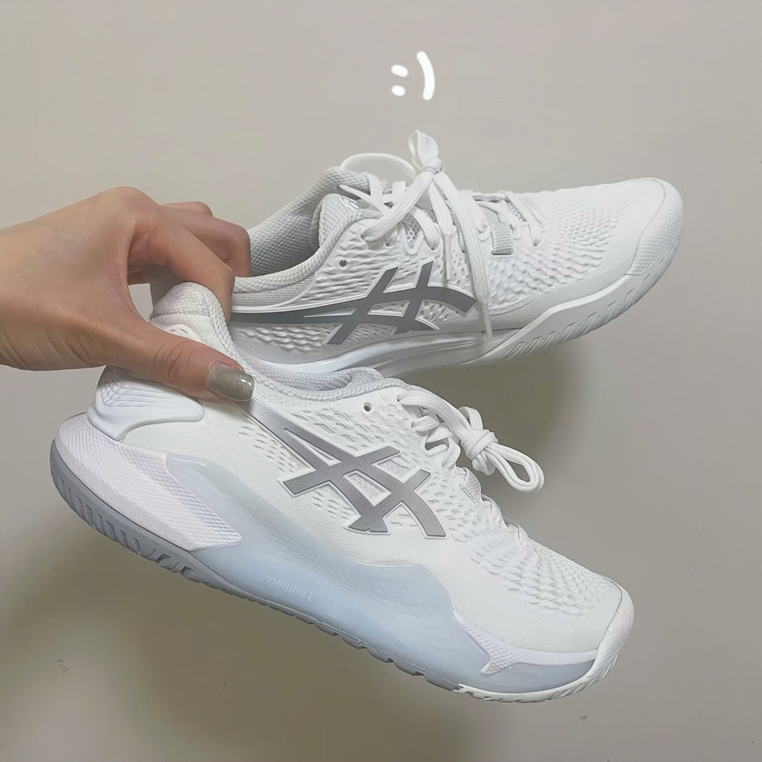 [𝑺𝑨𝑳𝑬 chính hãng] - Giày chơi tennis/pickleball màu trắng cho nữ Asics Gel-Resolution 9