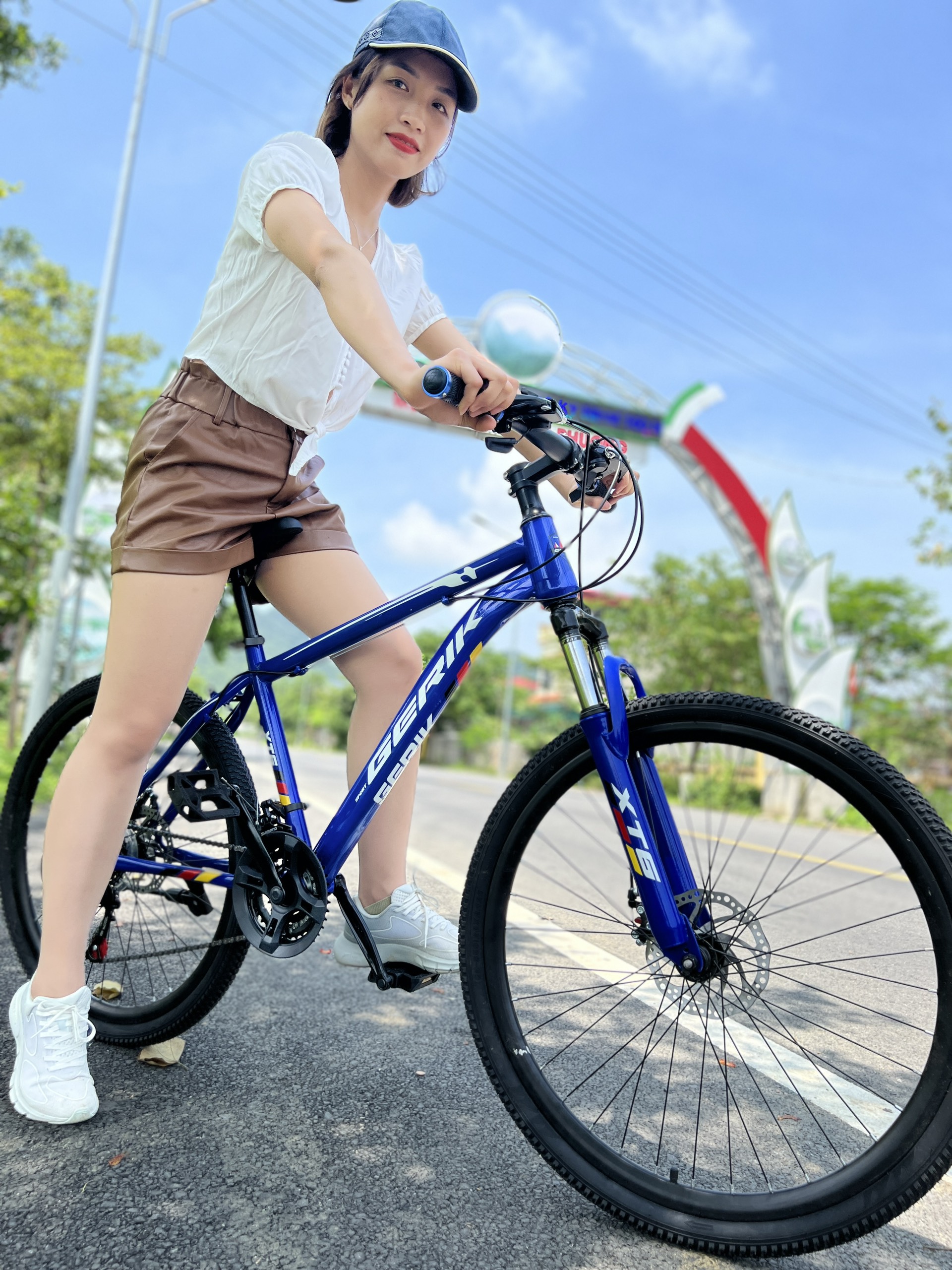 XE ĐẠP THỂ THAO - CÓ VIDEO - CROSSIKI SIZE 26 NGƯỜI LỚN- xe đạp leo núi địa hình - xe đạp người lớn -xe đạp thể thao người lớn- xe đạp địa hình 26 inch - xe đạp người lớn -xe đạp thể thao người lớn