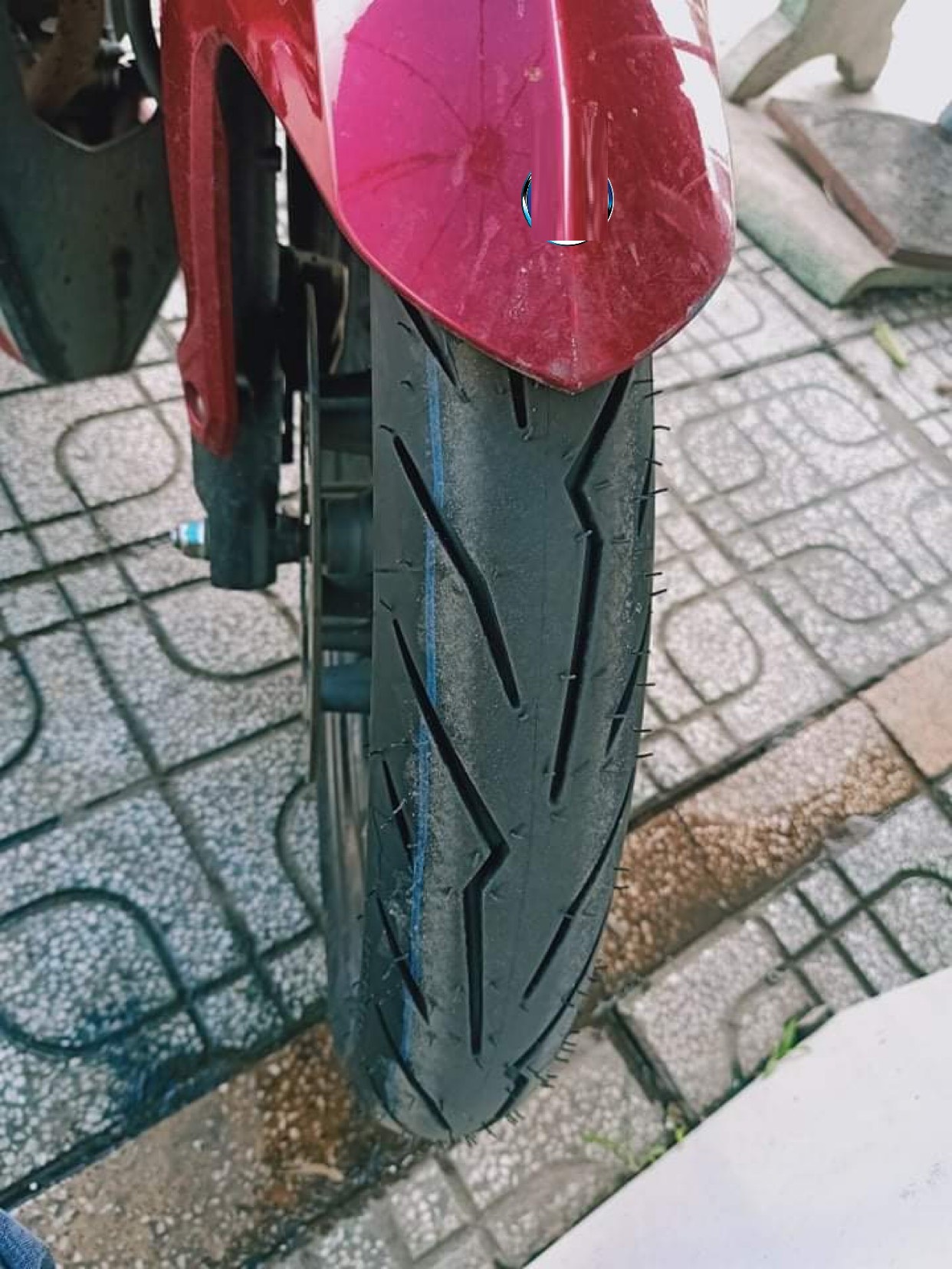 Vỏ pirelli gai diablo rosso sport size 80/90-17