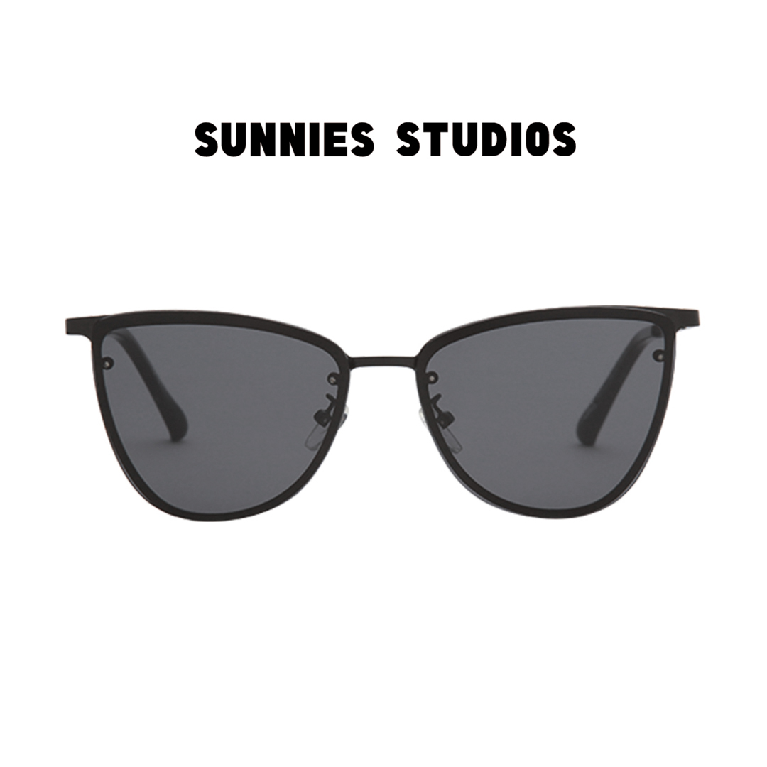 Kính mát Sunnies Studios Gọng Mắt Mèo Malibu in Charcoal